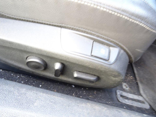 JUEGO ASIENTOS COMPLETO OPEL CASCADA 