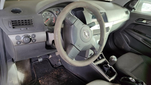  OPEL ASTRA H BERLINA 