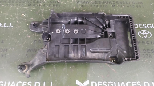 MOLDURAS DELANTERAS Seat ARONA (KJ) 