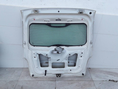 PORTON TRASERO
