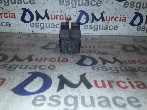  MANDO ELEVALUNAS DELANTERO IZQUIERDO 