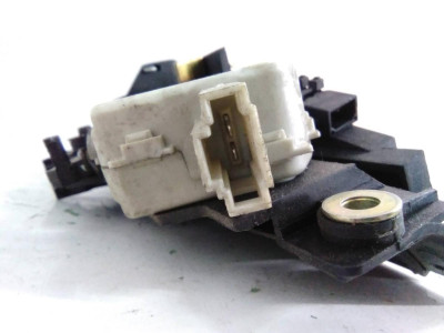 CERRADURA MALETERO / PORTON
