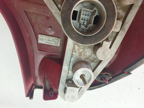 PILOTO TRASERO DERECHO Ford FOCUS BERLINA (CAK) 
