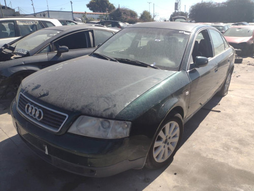  AUDI A6 BERLINA (C4) 