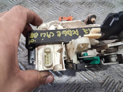 CERRADURA PUERTA DELANTERA IZQUIERDA