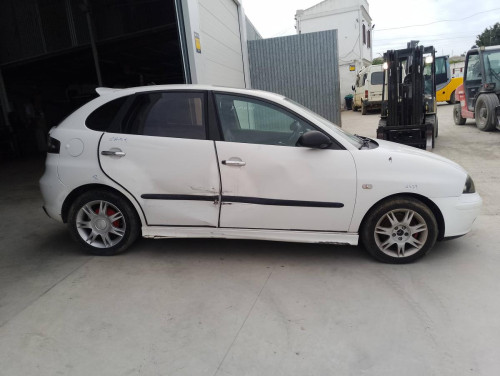 SEAT IBIZA (6L1) — автомобиль-донор на запчасти 