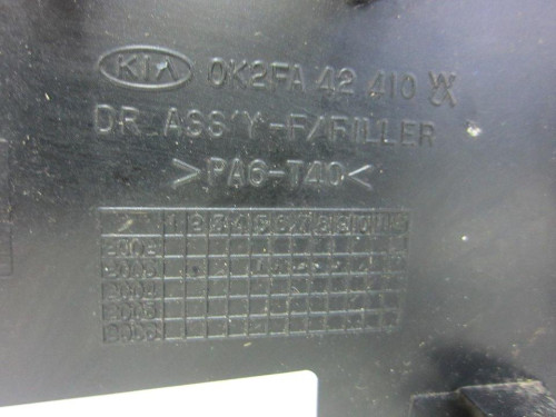  TAPA EXTERIOR COMBUSTIBLE KIA CARENS (RS) 