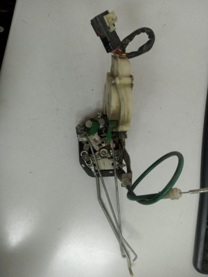 CERRADURA PUERTA DELANTERA IZQUIERDA, KIA, SORENTO (BL)