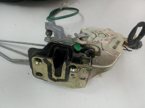 CERRADURA PUERTA DELANTERA IZQUIERDA KIA SORENTO (BL) 