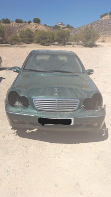 MERCEDES-BENZ CLASE C (BM 203) BERLINA