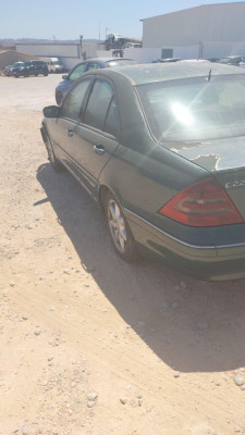 MERCEDES-BENZ CLASE C (BM 203) BERLINA