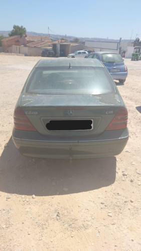 MERCEDES-BENZ CLASE C (BM 203) BERLINA — Donor Vehicle for Used Parts 