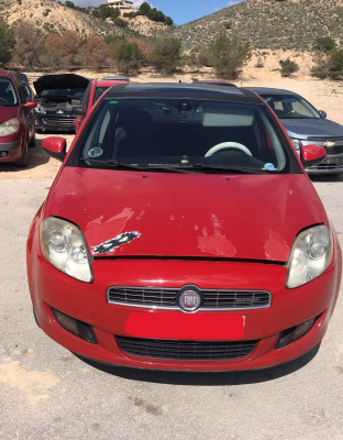 FIAT II BRAVO (198)