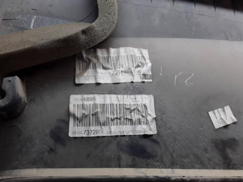 GUARNECIDO PUERTA DELANTERA DERECHA DACIA DOKKER 