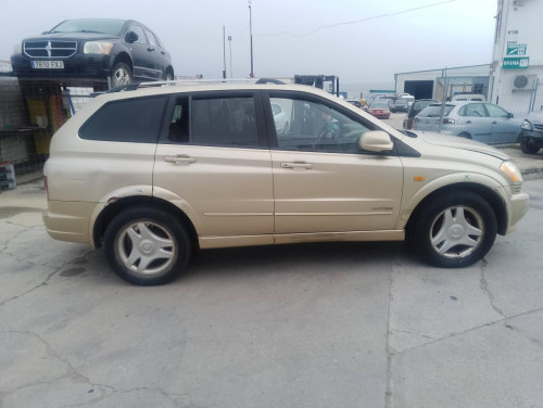  SSANGYONG KYRON 