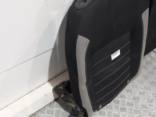  ASIENTOS TRASEROS DACIA SANDERO II 