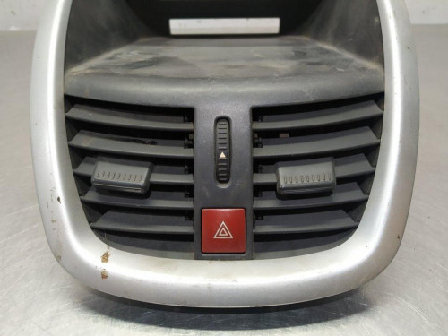  REJILLA AIREADORA PEUGEOT 207 