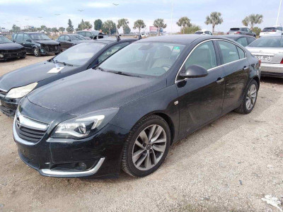 OPEL INSIGNIA BERLINA
