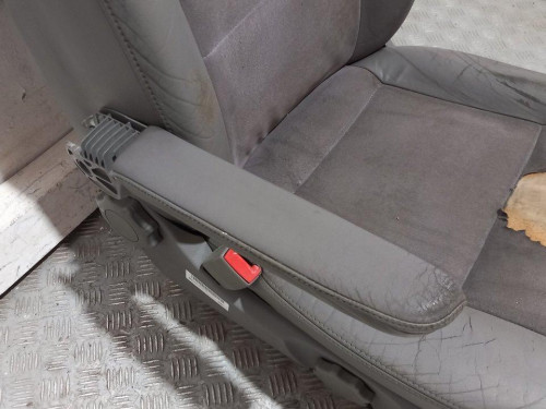  ASIENTO DELANTERO IZQUIERDO Volkswagen T5 TRANSPORTER BUS (7H) 