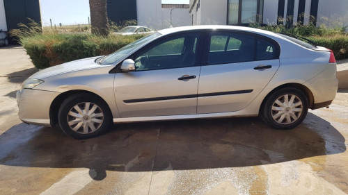  Renault Laguna III Grandtour (2007->) SIN IDENTIFICAR 