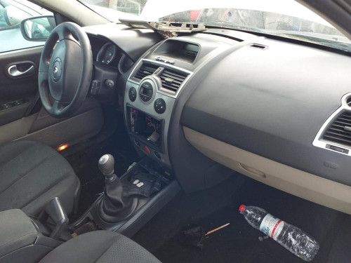  RENAULT MEGANE II BERLINA 5P 