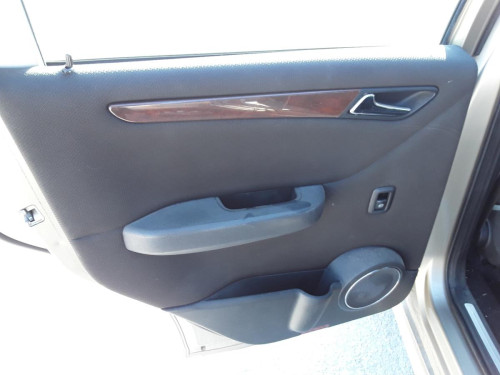 GUARNECIDO PUERTA TRASERA IZQUIERDA MERCEDES-BENZ CLASE A (BM 169) 