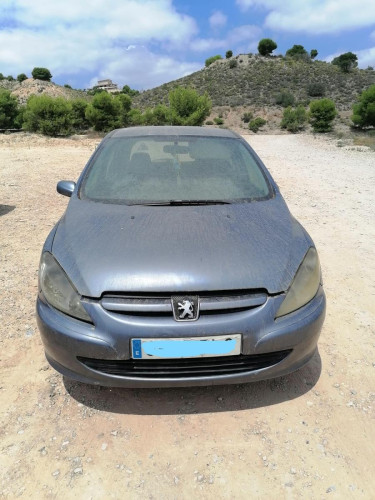 PEUGEOT 307 (S1)(04.2001) — автомобиль-донор на запчасти 