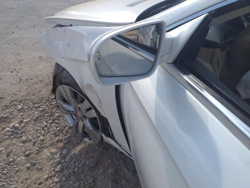 MERCEDES-BENZ CLS (BM 219) — vehículo donante para recambios 
