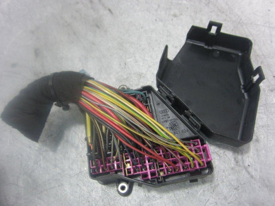 CAJA RELES / FUSIBLES, VOLKSWAGEN, GOLF IV BERLINA (1J1)(10.1997)