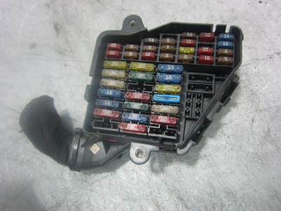 CAJA RELES / FUSIBLES, VOLKSWAGEN, GOLF IV BERLINA (1J1)(10.1997)