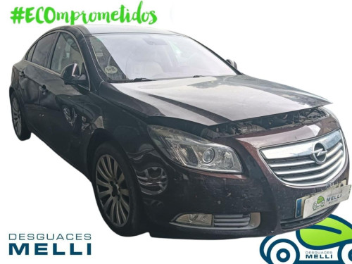 OPEL INSIGNIA BERLINA — vehículo donante para recambios 