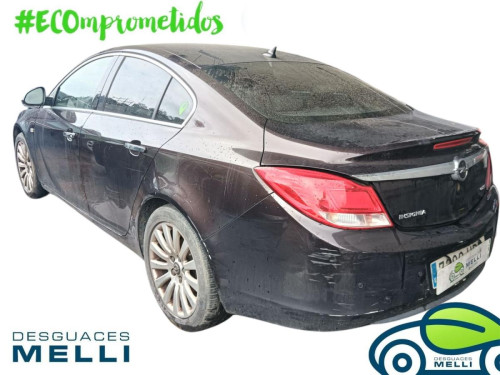 OPEL INSIGNIA BERLINA — vehículo donante para recambios 