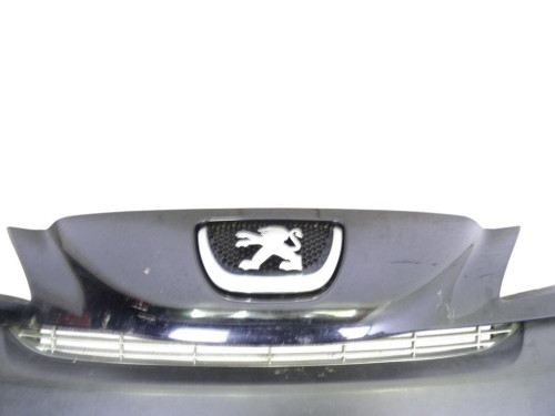 PARAGOLPES DELANTERO de segunda mano