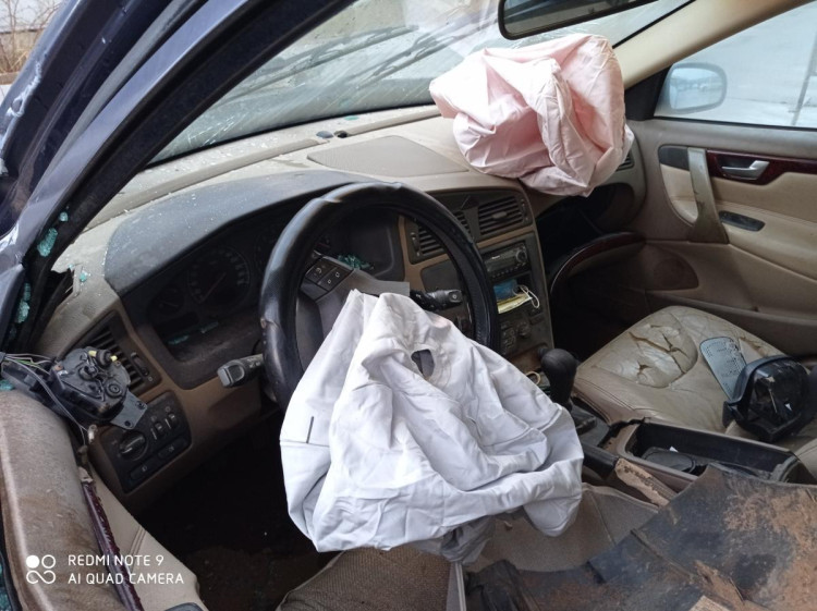 Volvo S60 Berlina (2000->) SIN IDENTIFICAR