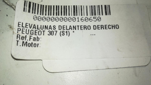  ELEVALUNAS DELANTERO DERECHO 
