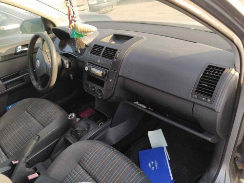  VOLKSWAGEN POLO IV (9N3) 