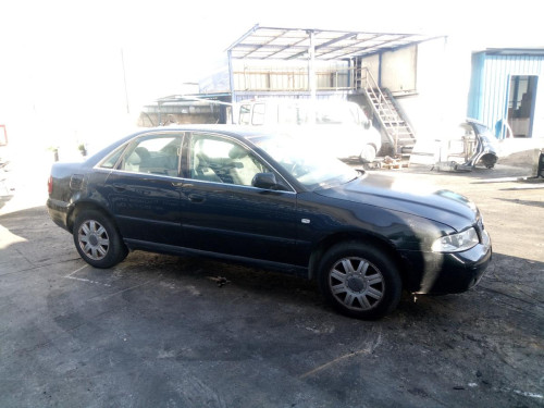  AUDI A4 BERLINA (B5) 
