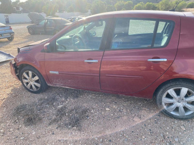RENAULT CLIO III