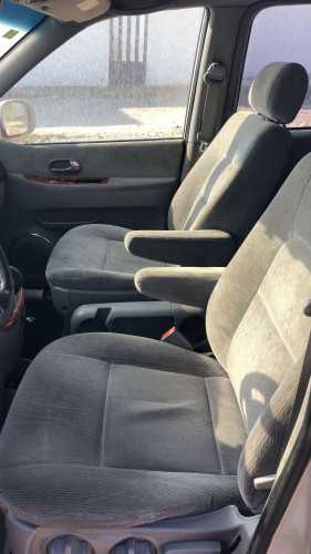 KIA CARNIVAL II (FL) — vehículo donante para recambios 
