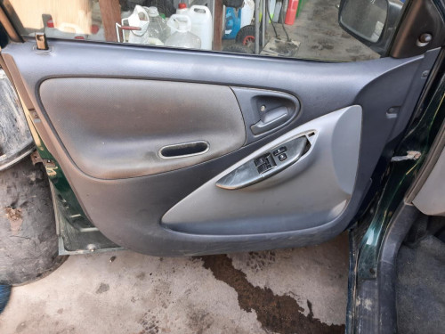  TOYOTA YARIS (NCP1/NLP1/SCP1) 