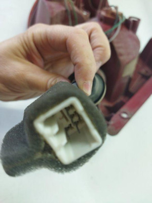 PILOTO TRASERO DERECHO, Hyundai, GETZ (TB)