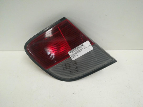  PILOTO TRASERO IZQUIERDO INTERIOR Nissan ALMERA (N15) 