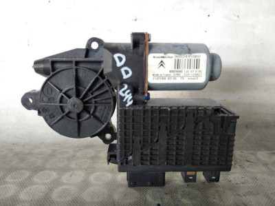 MOTOR ELEVALUNAS DELANTERO DERECHO