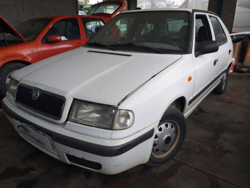  SKODA FELICIA BERLINA (791) 
