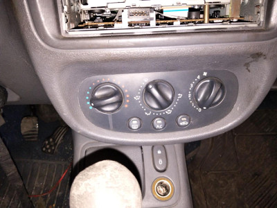MANDO CALEFACCION / AIRE ACONDICIONADO