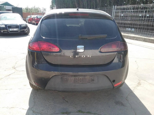  SEAT LEON (1P1) 