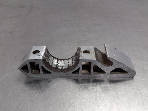 SOPORTE BRAZO SUSPENSION DELANTERO IZQUIERDO Volkswagen TOUAREG (7L6) 