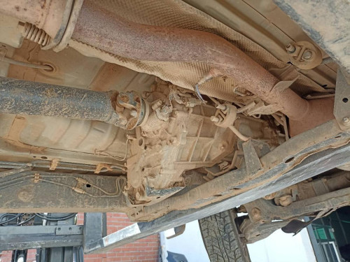 TOYOTA HILUX (KUN) — vehículo donante para recambios 