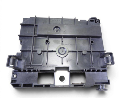CAJA RELES / FUSIBLES Peugeot 207 