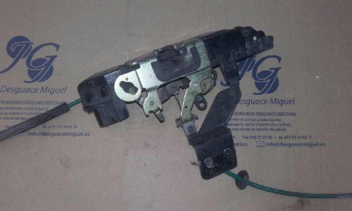  CERRADURA PUERTA DELANTERA IZQUIERDA 